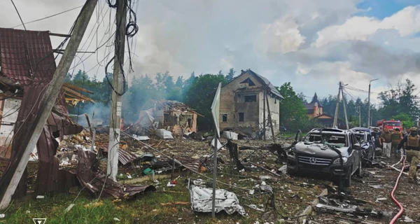 При ударе по полигону погибли 10 человек, следствие устанавливает организаторов выставки