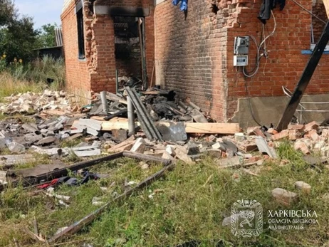 Росіяни вночі на Полтавщині атакували чотири АЗС, а в Запоріжжі – торгівельний центр