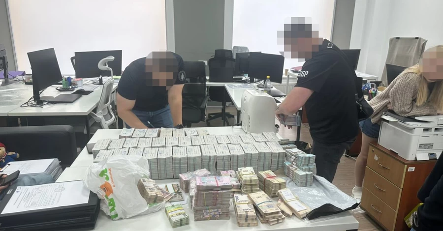 Виробнику FPV-дронів Vyriy повернули 32 мільйонів гривень, вилучені під час обшуків