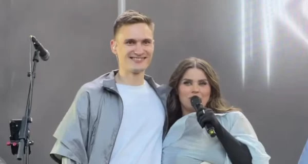 Музыкант, выступавший на двух 