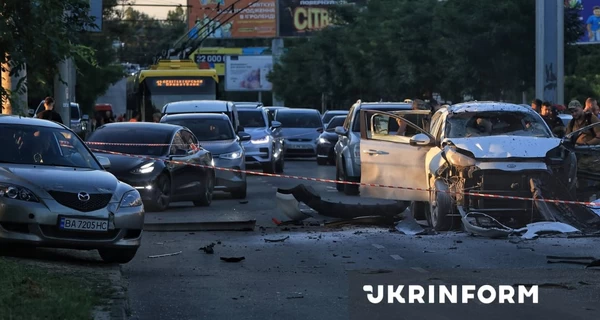 В Одессе взорвался второй автомобиль за день — есть погибший