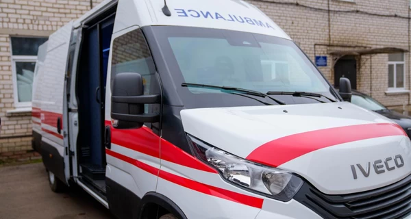 У Києві чоловік, якого доставили до ТЦК, смертельно поранив лікаря ВЛК 