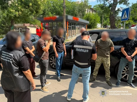 На Одещині затримали посадовця ТЦК, який за 500 літрів дизпалива обіцяв зняти чоловіка з розшуку 