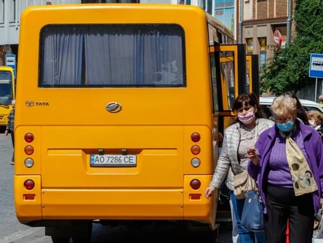 Від серпня платити за проїзд у маршрутках Києва доведеться більше 