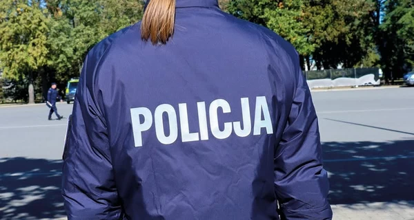 У Польщі затримали чоловіка, який бив українку палицею по голові 