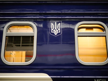 После ночных обстрелов в Украине задерживается ряд поездов в нескольких регионах