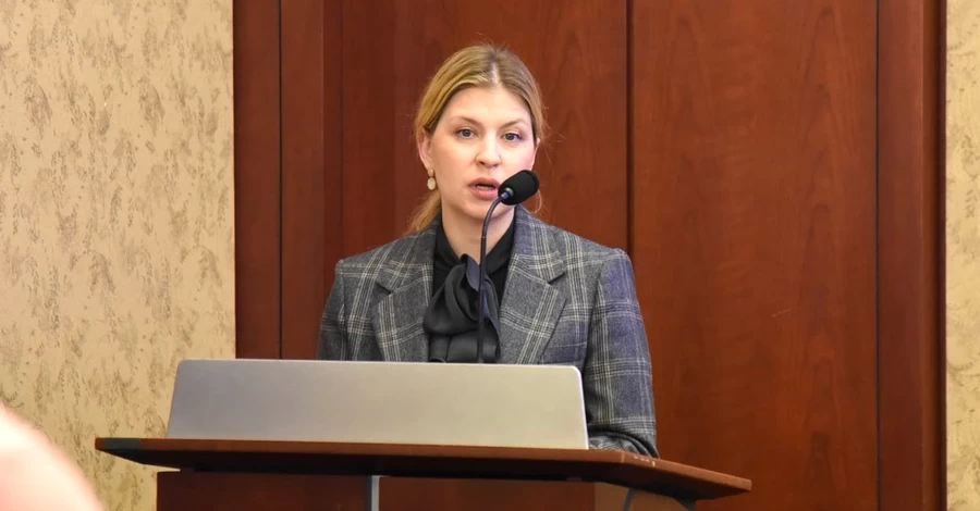 Три квартири, Mercedes та будинок: що фігурує у підозрі експосла Стефанішиної