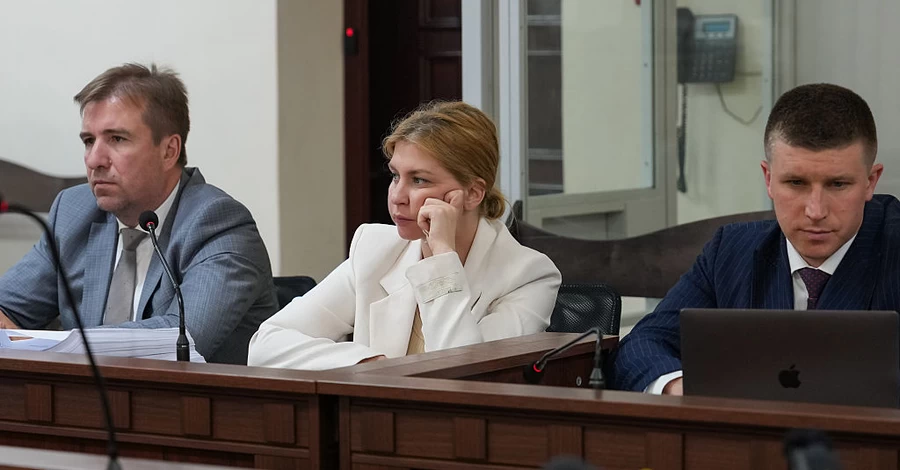 З послів - та під суд: які перспективи справи Ольги Стефанішиної
