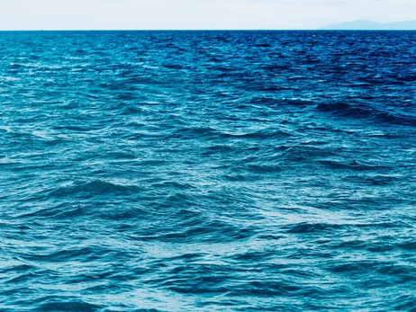 В Николаевской области во время купания в море подорвался 45-летний мужчина