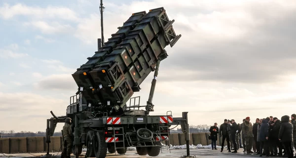 Кульбіт Трампа: чому США забрали обіцянки щодо ракет для Patriot і що робити Києву