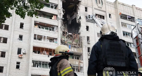  В Харькове число пострадавших от удара РФ возросло до 37, под завалами ищут людей 