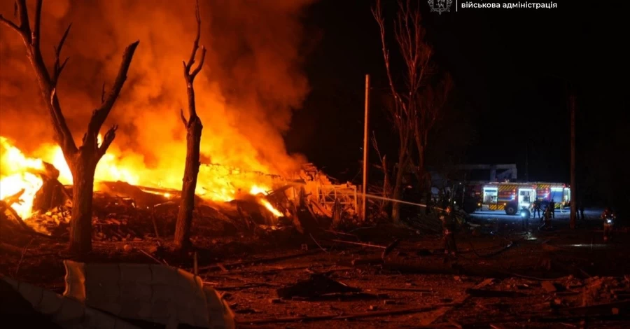 Росіяни масовано вдарили по Запоріжжю ракетами та КАбами – загинуло 6 людей 