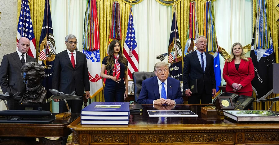 Трамп підписав указ про скорочення дитячих щеплень у США