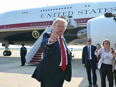 Дональд Трамп запровадив мита до 100% на імпорт дронів та їхніх компонентів