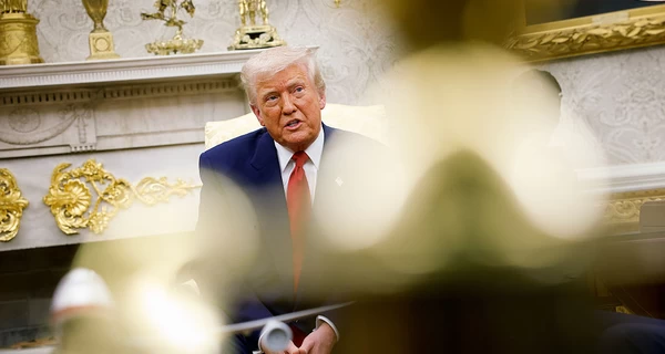 Трамп в Белом доме снова оскорбил журналистку CNN