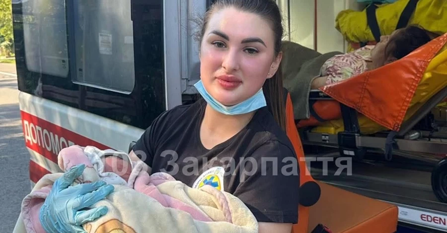 В Закарпатье женщина родила четвертого ребенка, не зная, что была беременна