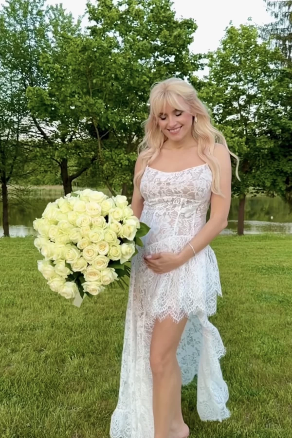 Ірина Федишин оголосила про вагітність: 39-річна співачка втретє стане мамою 