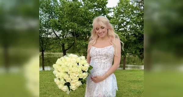 Ирина Федишин объявила о беременности: 39-летняя певица в третий раз станет мамой 