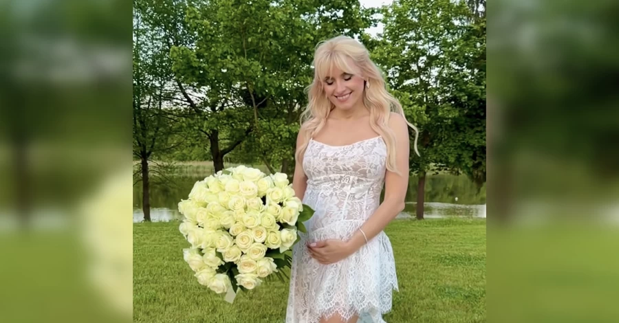 Ирина Федишин объявила о беременности: 39-летняя певица в третий раз станет мамой 