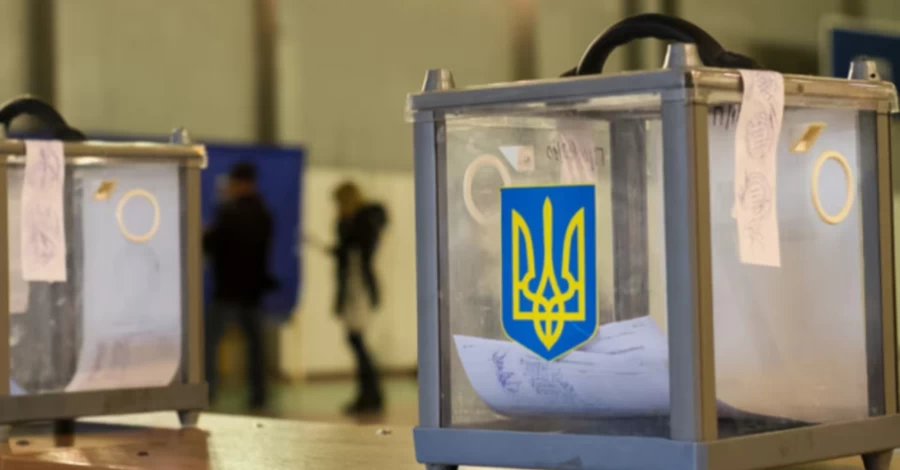 «Нереально из-за Конституции и разорвет страну», — как отреагировали на слова Федорова о необходимости выборов