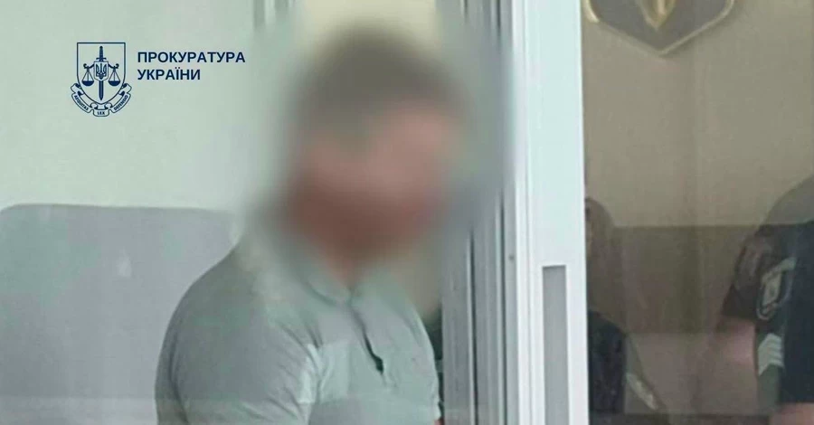 Водія, який влетів у зупинку в Києві, взяли під варту без права застави