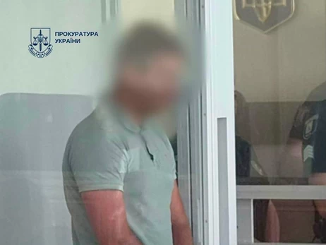 Водителя, въехавшего в остановку в Киеве, взяли под стражу без права залога