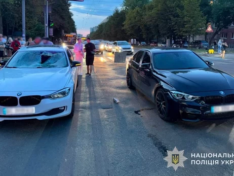 Во Львове два BMW сбили отца с 8-летней дочерью – пострадавшие в больнице