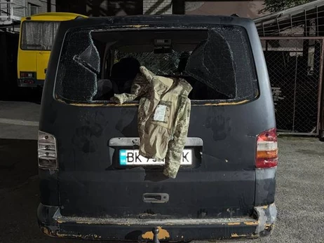  В Луцке толпа разбила авто ТЦК и избила военных 