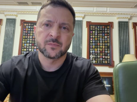 Зеленский пообещал жесткий ответ на удар россиян по Кривому Рогу - 