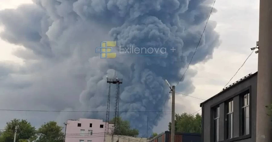 В Самарской области РФ прогремела серия взрывов - дроны впервые атаковали склад OZON 