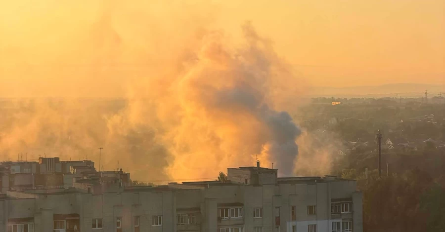 Во Львове прогремел взрыв в аптеке - погиб фармацевт, здание полностью сгорело