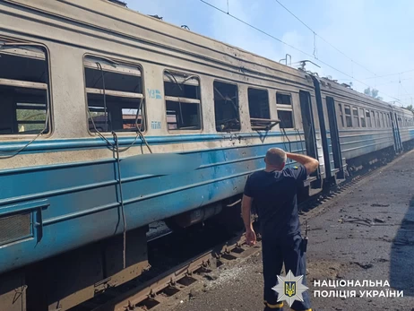 Россия атаковала железнодорожную станцию ​​в Харьковской области: двое погибших