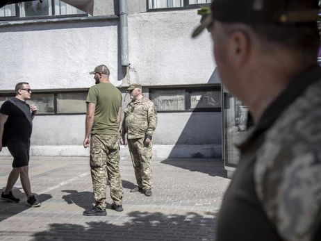 Где искать мобилизационный ресурс? Шесть вопросов к новому руководству Минобороны