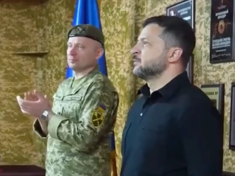 Зеленський разом із Драпатим відвідали підрозділи ЗСУ на Олександрівському напрямку
