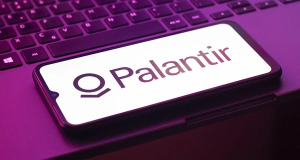 Что такое Palantir: почему ИИ Пентагона обвиняют в тотальной слежке за людьми
