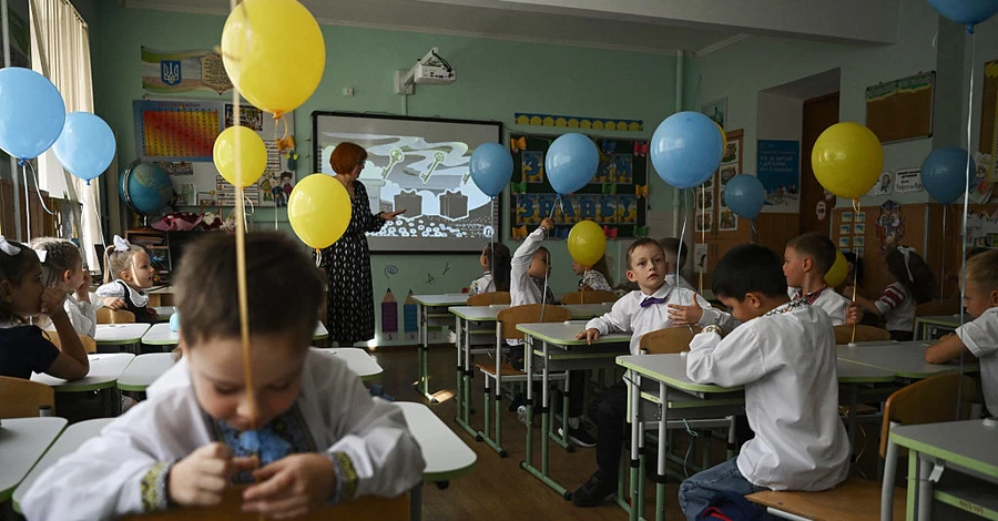 10 змін з 1 вересня: безкоштовні обіди, підвищення зарплат вчителям та НУШ у 8-му класі