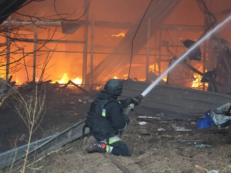 Войска РФ ударили по АЗС в Харькове - есть погибший, минимум  5 человек ранены 