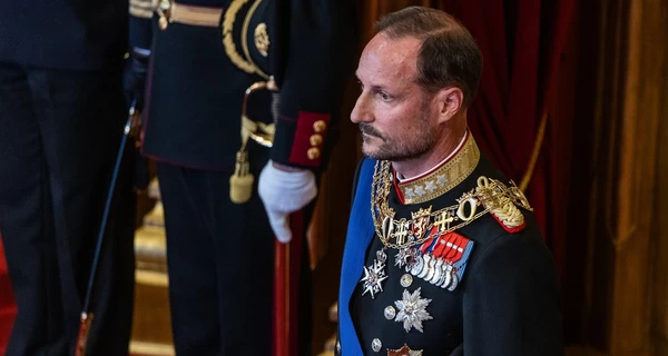 Новий король Норвегії Гокон VIII склав присягу перед парламентом