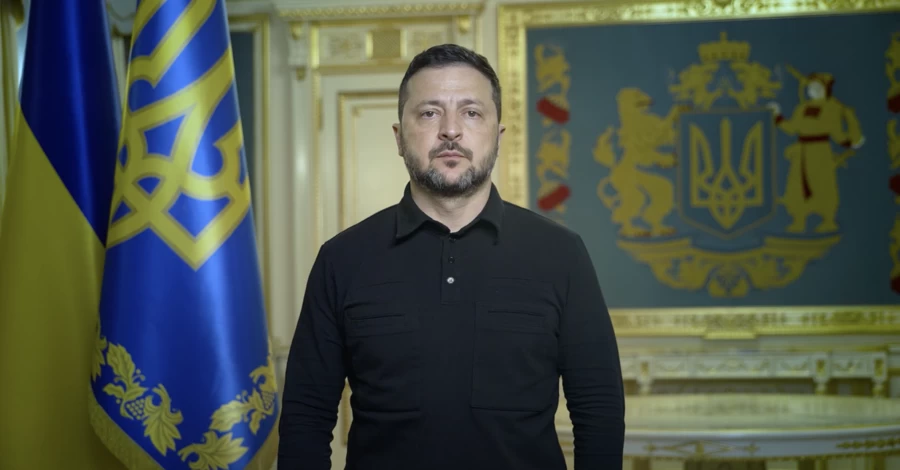 Зеленський оголосив про “де-факто закриття російського неба” українськими дронами