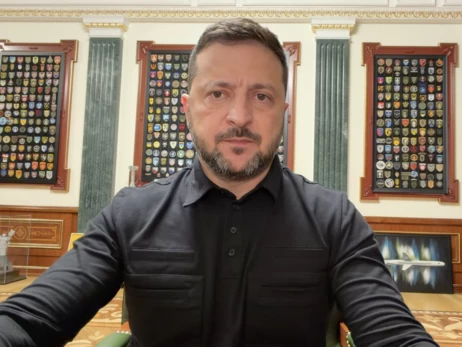 Треба цю тему закривати: Зеленський внесе у Раду законопроєкт проти шахрайських кол-центрів