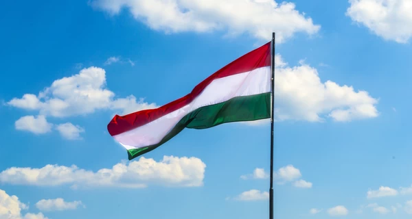 Венгрия высылает 10 российских дипломатов из-за нарушения профессиональных норм