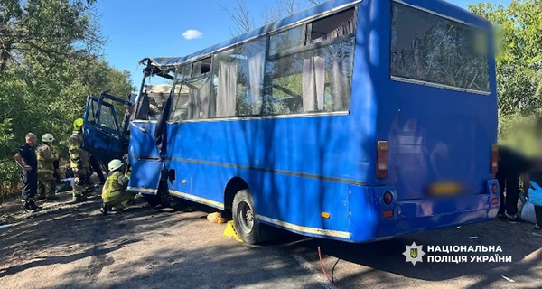 В Одесской области столкнулись два пассажирских автобуса - погибли два человека, 25 пострадавших