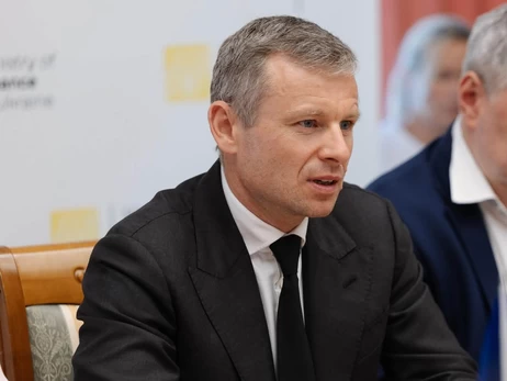 Мінфін обмежує витрати - можливі затримки зарплат, соцвиплати під загрозою 