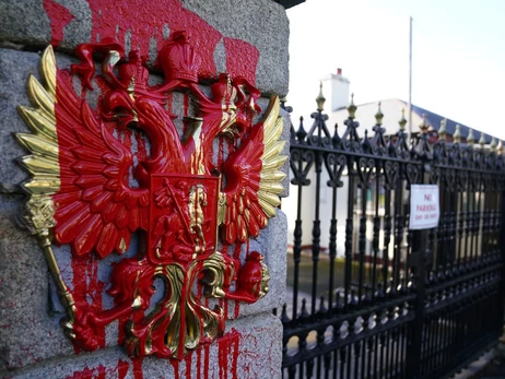 Шпигун, вийди геть! Чим займаються російські дипломати в ЄС і чому їх висилають сотнями