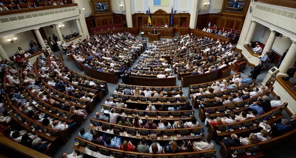 Представление от Зеленского об увольнении Кравченко  уже в Раде - будут голосовать в ближайшие часы