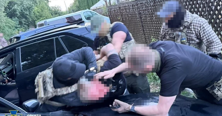 Экс-замглавы ГСЧС и руководитель политсилы готовили серии терактов, их разоблачили, - СБУ