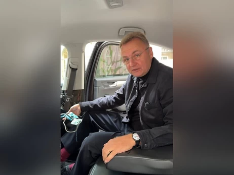 У мэра Львова Садового в служебном авто нашли «прослушку»