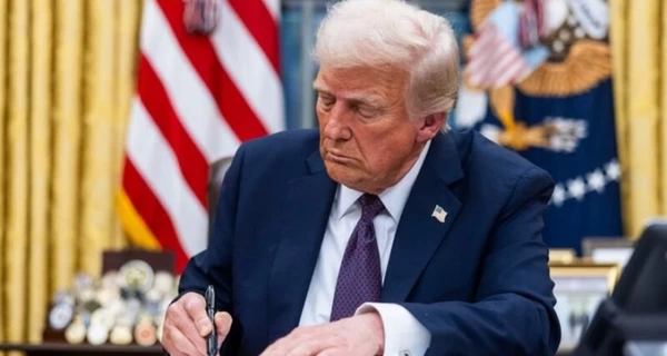 Трамп подписал закон об «адских санкциях» против России