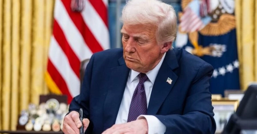 Трамп подписал закон об «адских санкциях» против России
