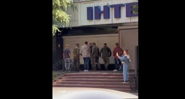 В ТЦК прокомментировали мобилизацию у телеканала 